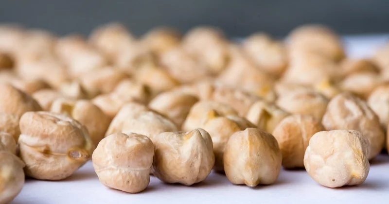 Les bons réflexes avant de commencer : choisir ses pois chiches et sa pâte de curry